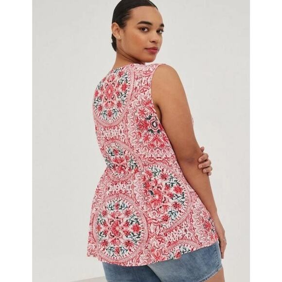 NWT Torrid Crinkle Gauze Crochet Inset Lace Up Sleeveless Top 3X Boho Cottage - Picture 2 of 12